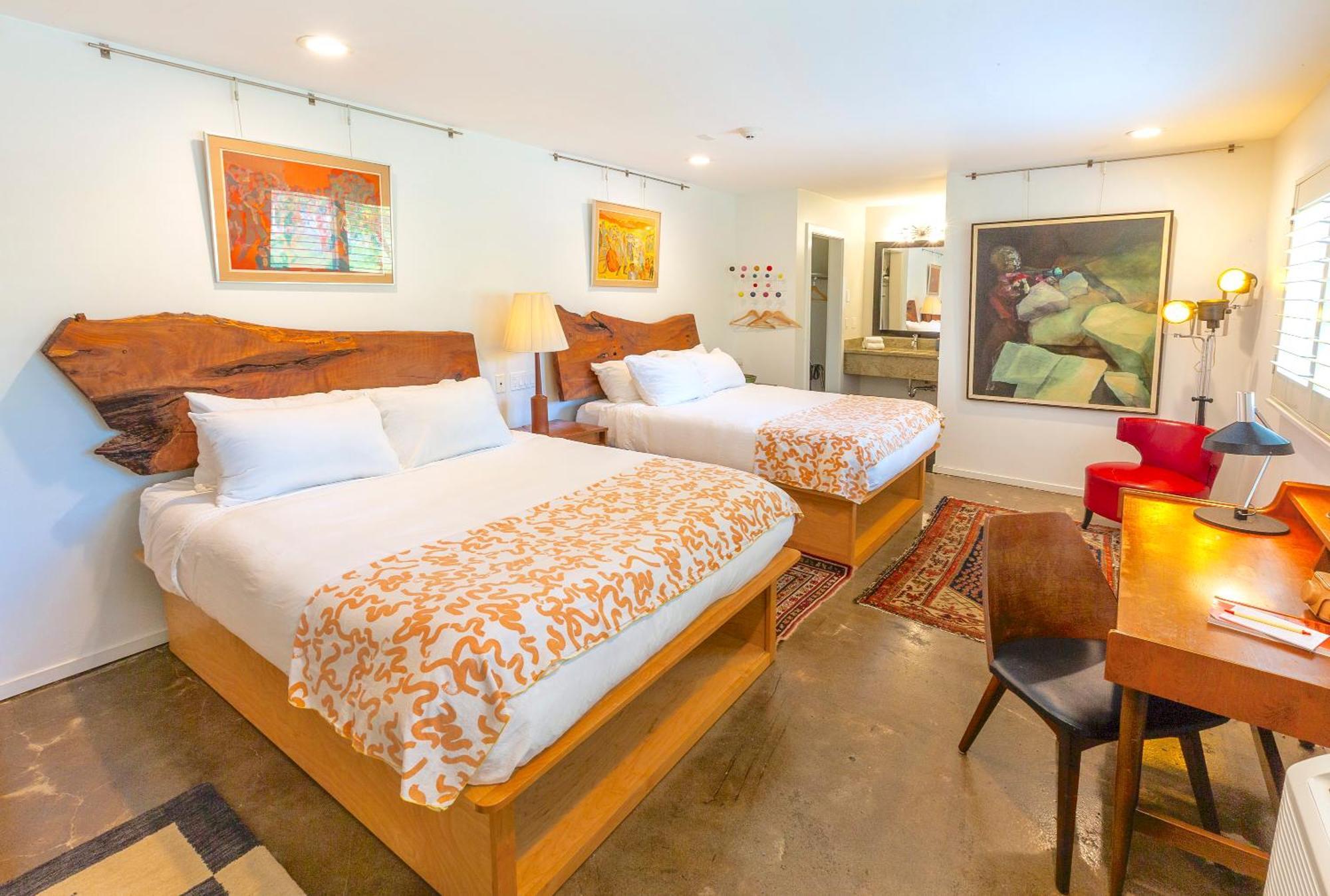 Motel The Astro 3*